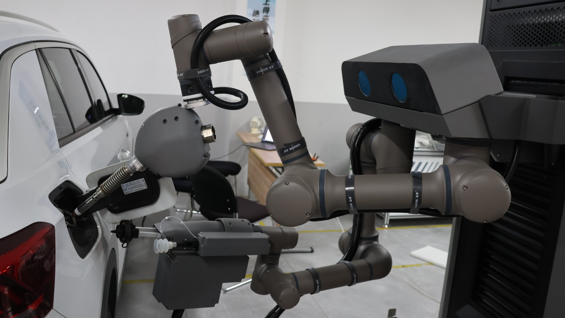 0O8A3195-74fe3924b5b745e4a7861a6a4f2decbd